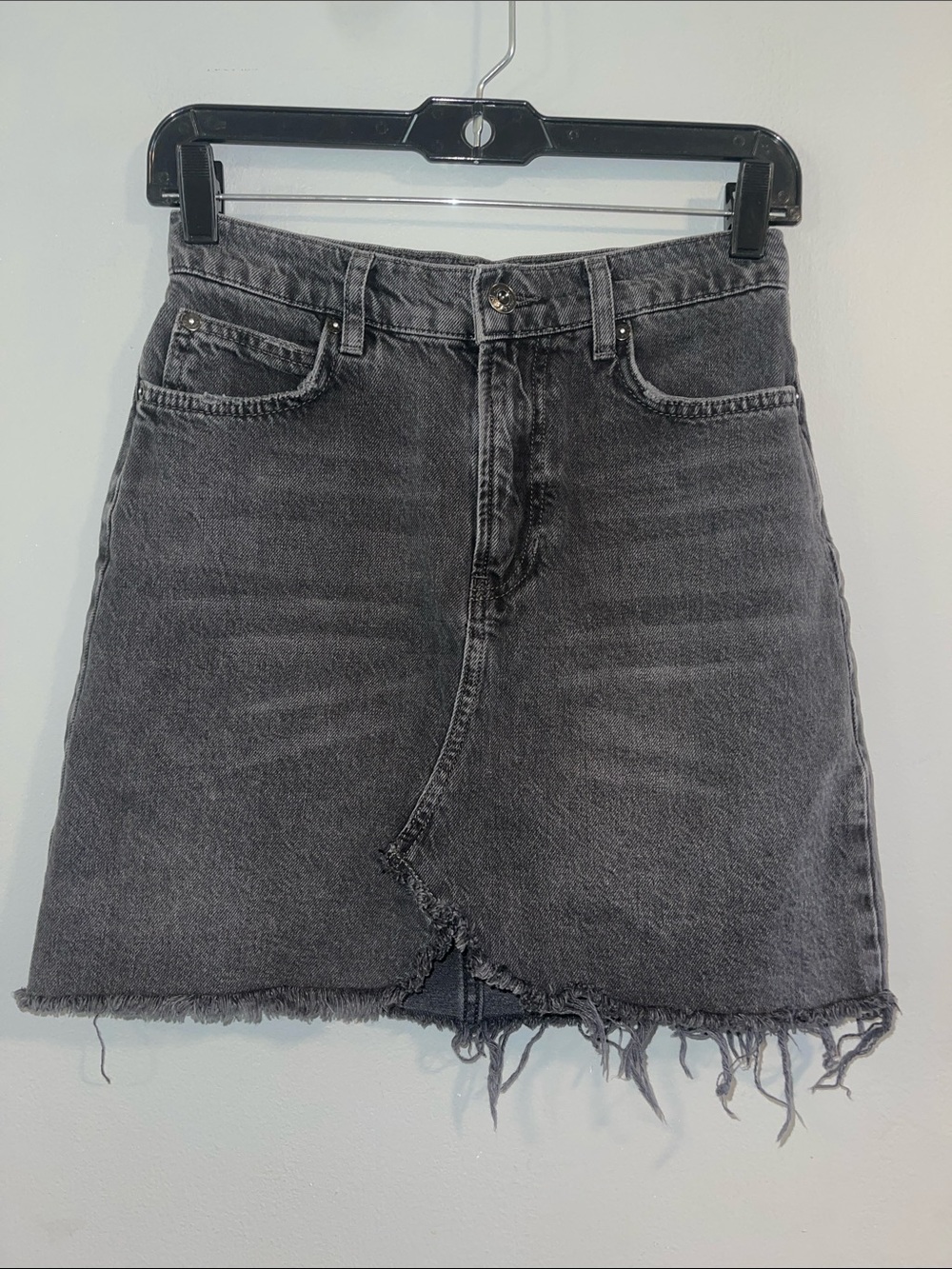 We‎ The Free Washed Black Raw Hem Denim Mini Skirt Size 25